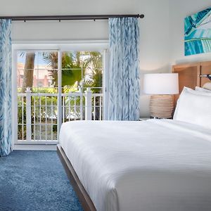 Deluxe One-Bedroom Villa